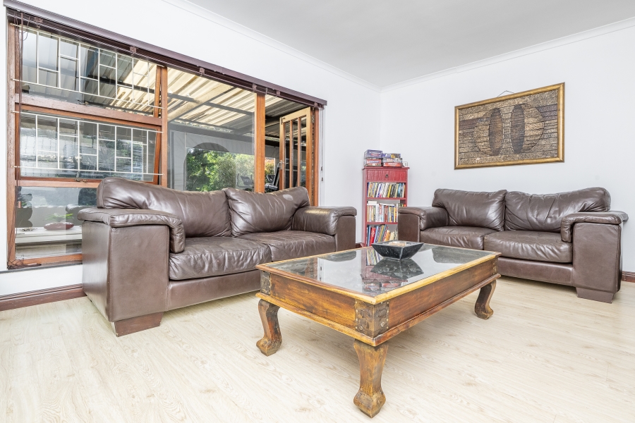 4 Bedroom Property for Sale in Sonstraal Western Cape